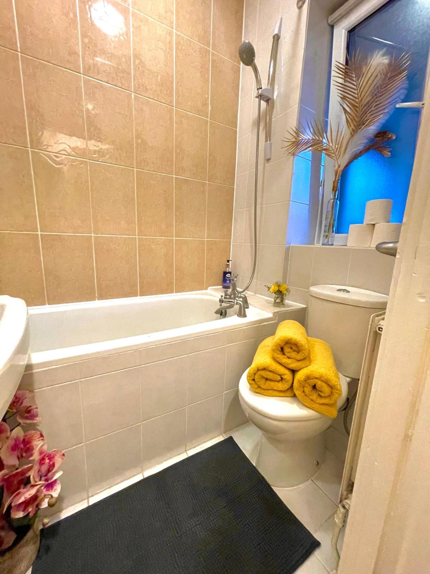2 Bed Flat Near To London Bridge Apartment Exterior photo